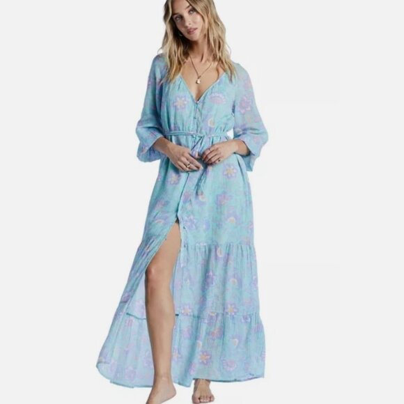 Billabong Dresses & Skirts - Billabong Daring Heart Floral Maxi Dress M/10 NWT